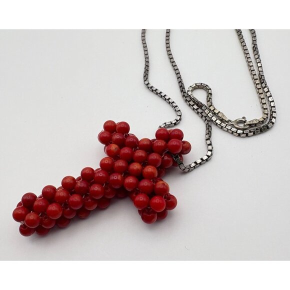 Vintage Red Beaded Cross Pendant Necklace with 925 Silver Chain Italy Religious - Picture 7 of 8